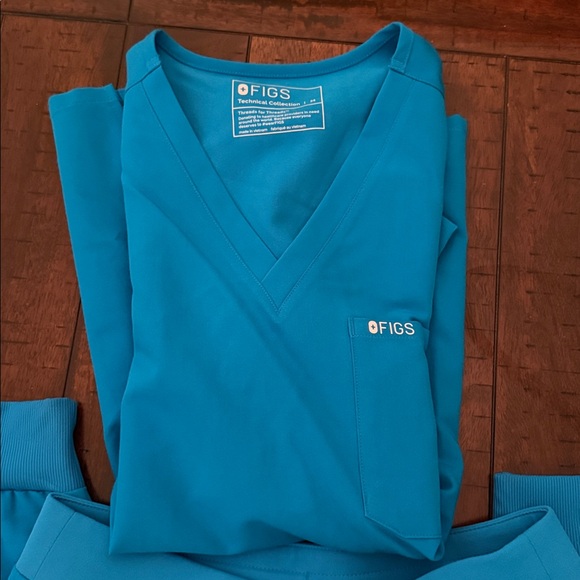 Figs Scrub Set - Picture 3 of 3